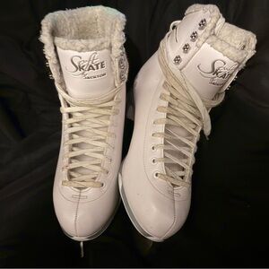 JACKSON Women's Size 10 Soft Skates
